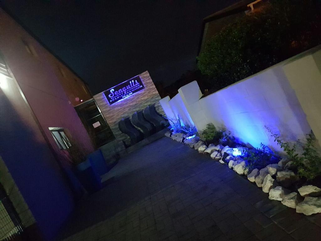 לאנגבאן Seagulls Guest House מראה חיצוני תמונה